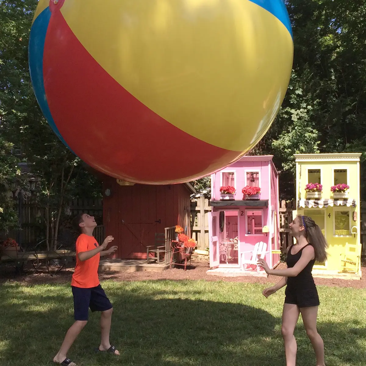 Kids-Having-A-Ball-2016
