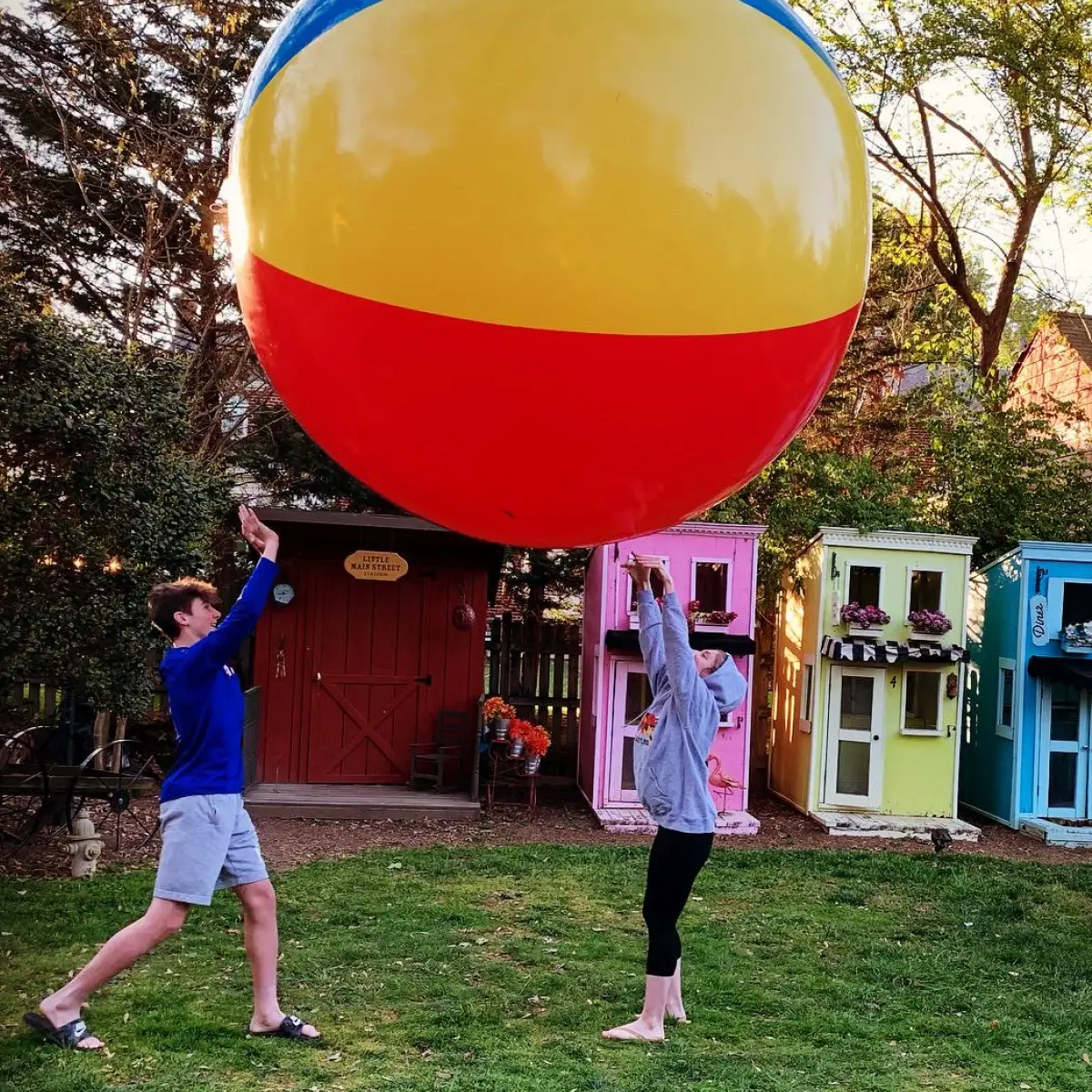 Kids-Having-A-Ball-2020